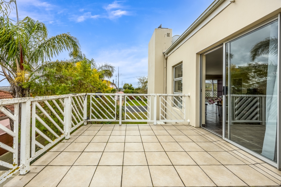 5 Bedroom Property for Sale in Rouxville Western Cape